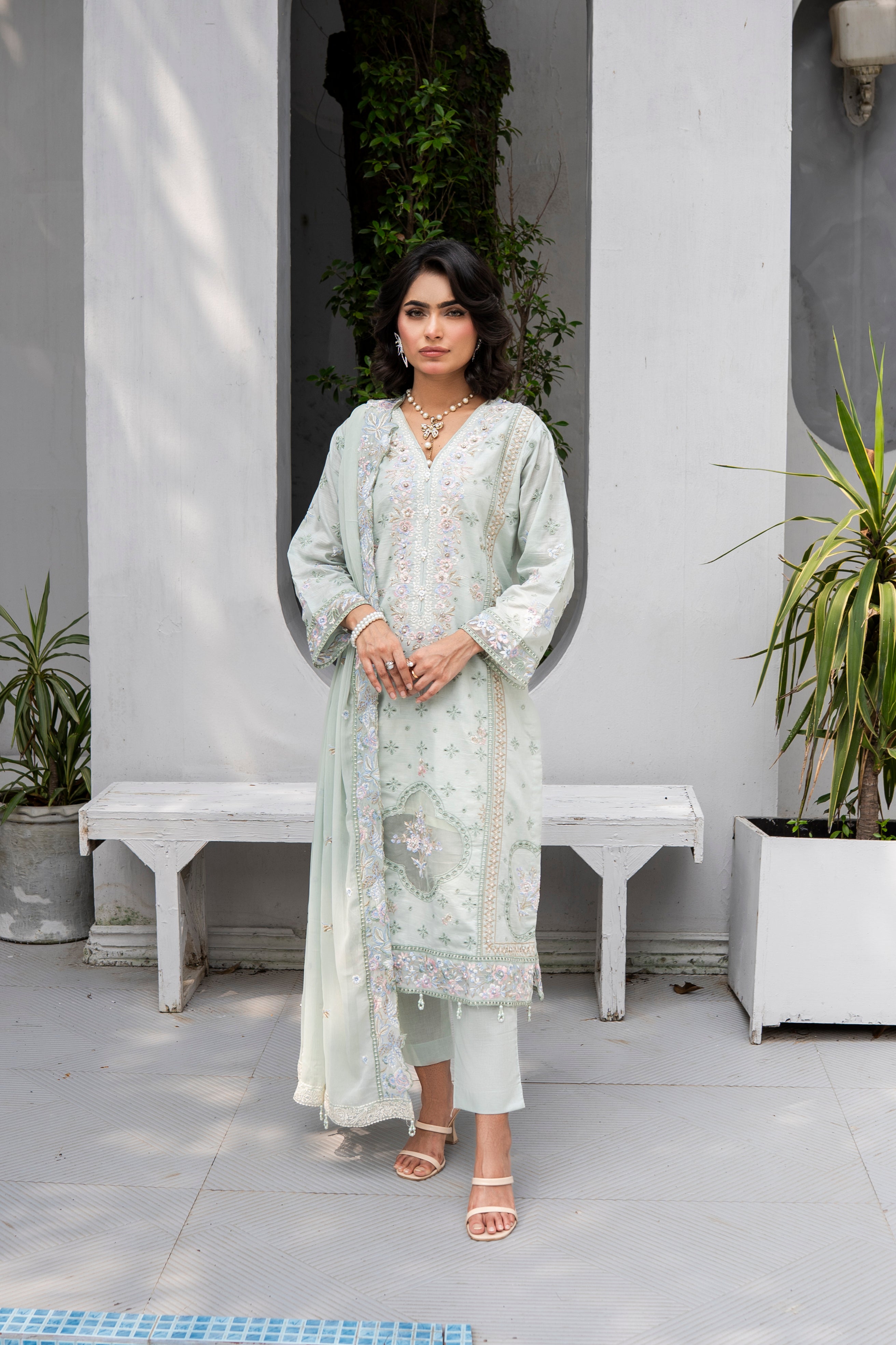 SHAHZADI LUXURY COLLECTION