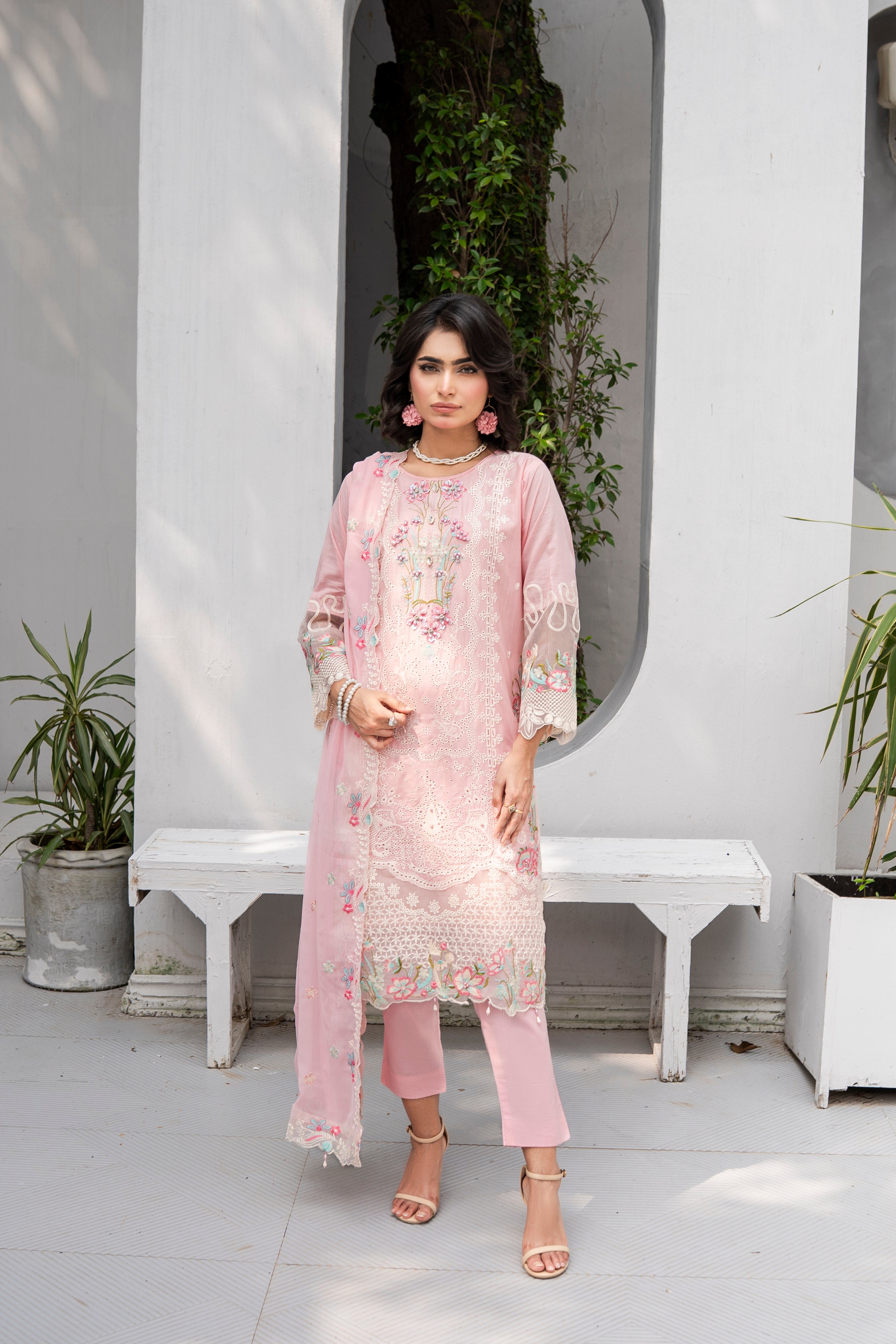 SHAHZADI LUXURY COLLECTION