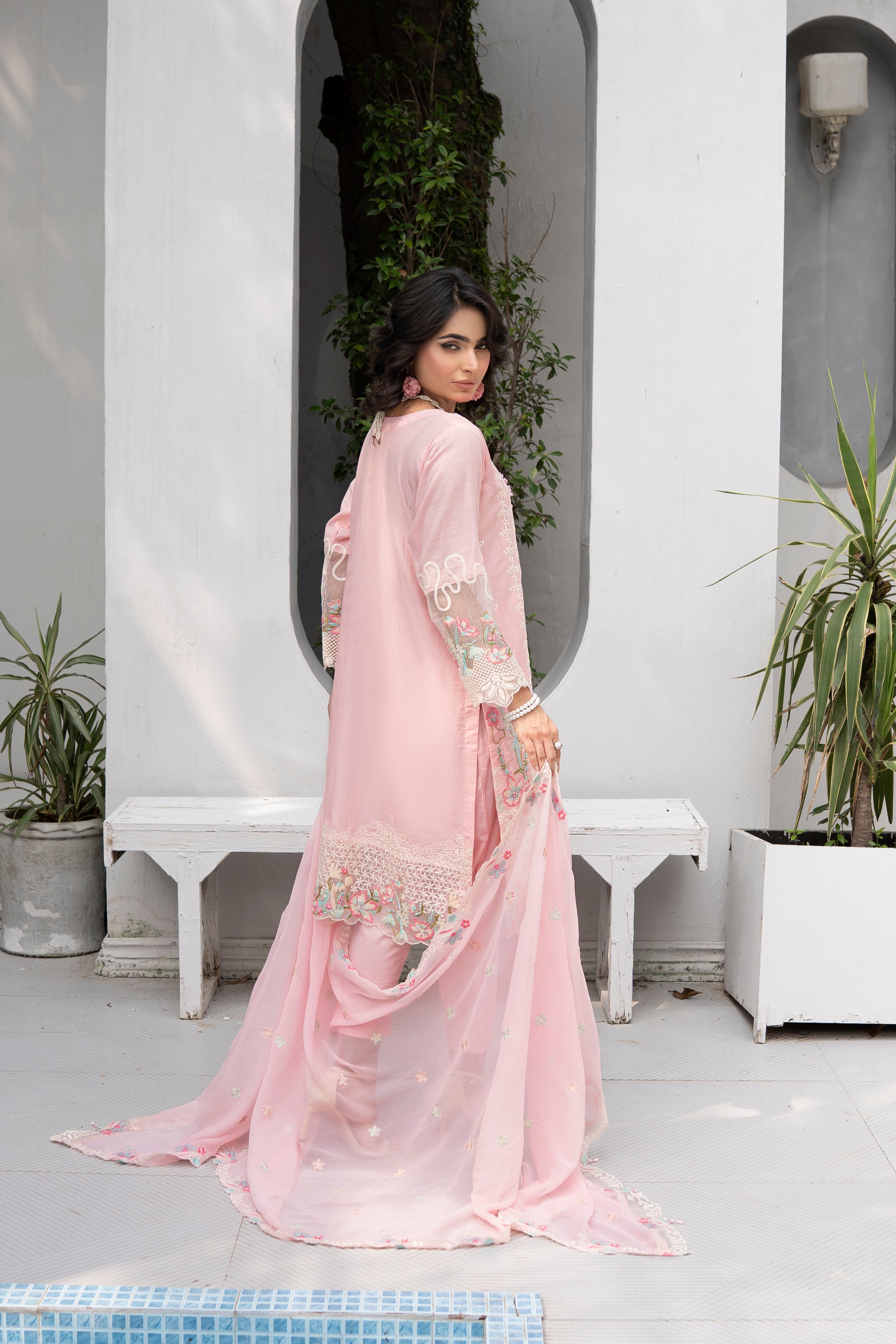 SHAHZADI LUXURY COLLECTION