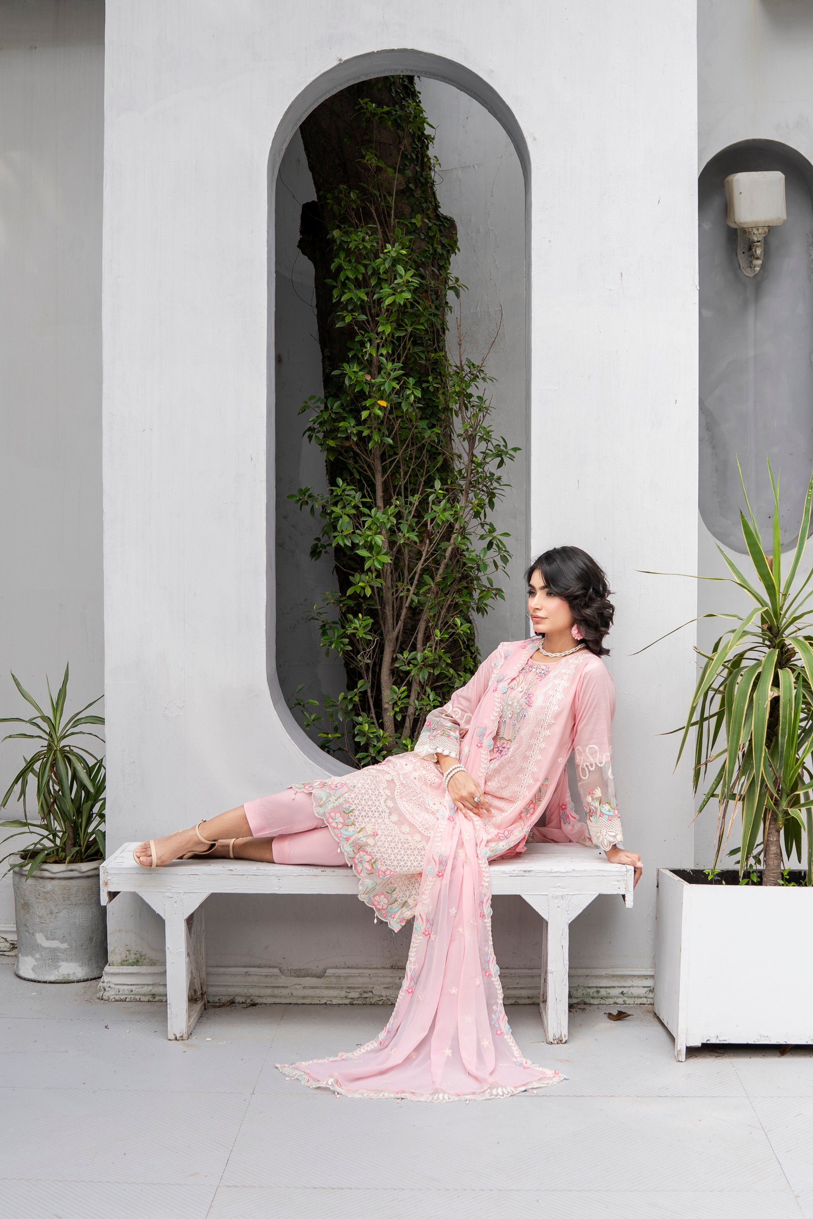 SHAHZADI LUXURY COLLECTION