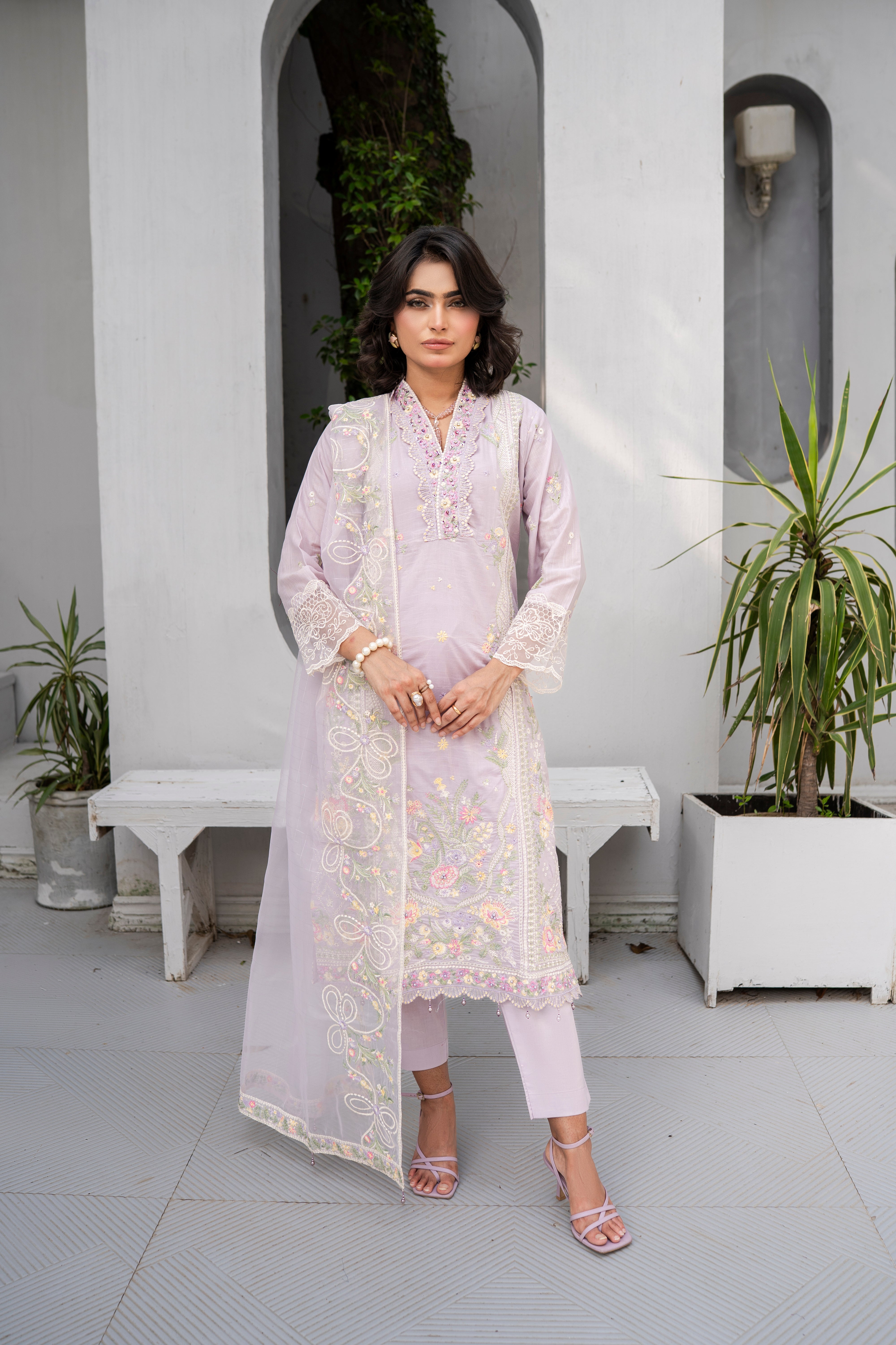 SHAHZADI LUXURY COLLECTION