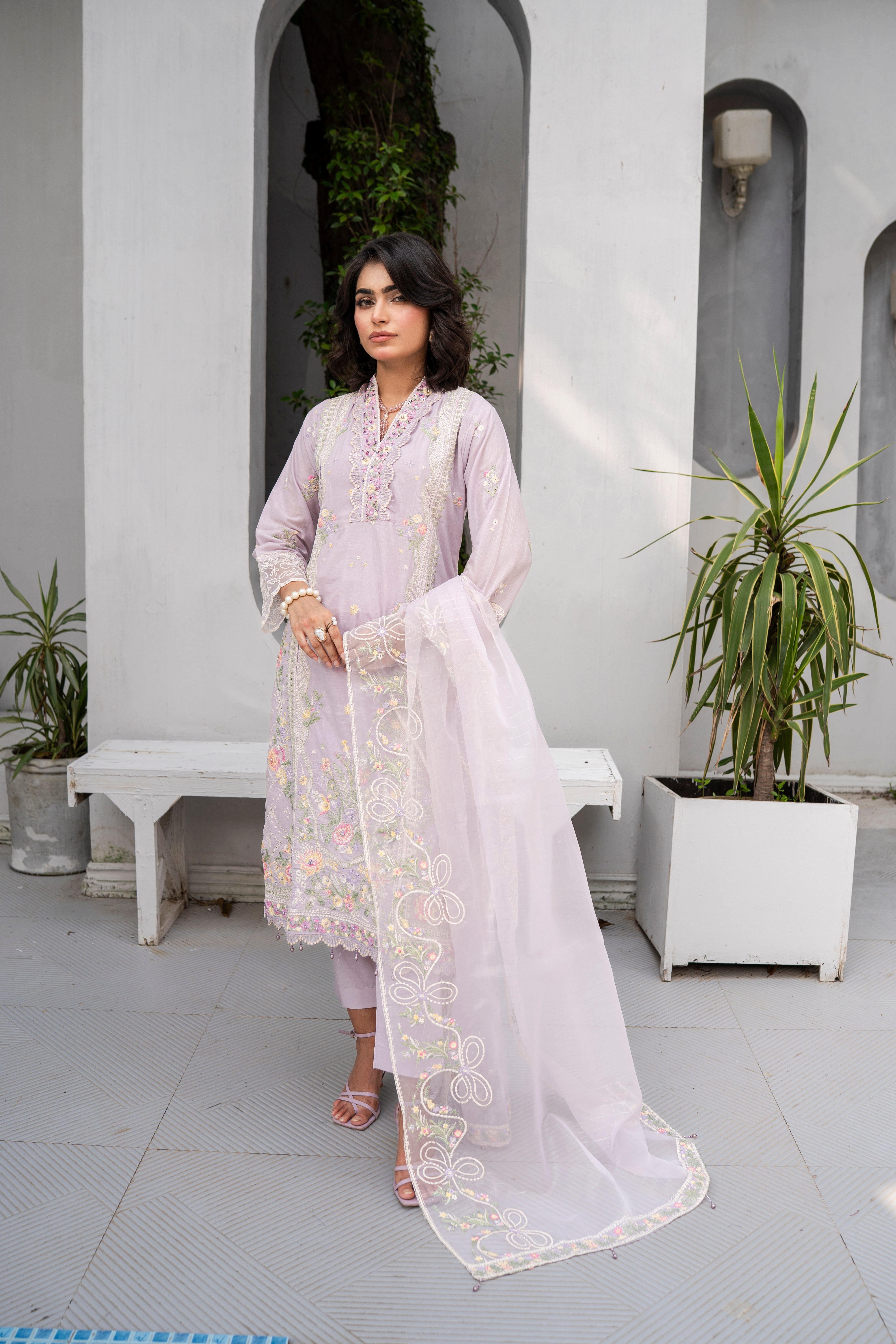SHAHZADI LUXURY COLLECTION