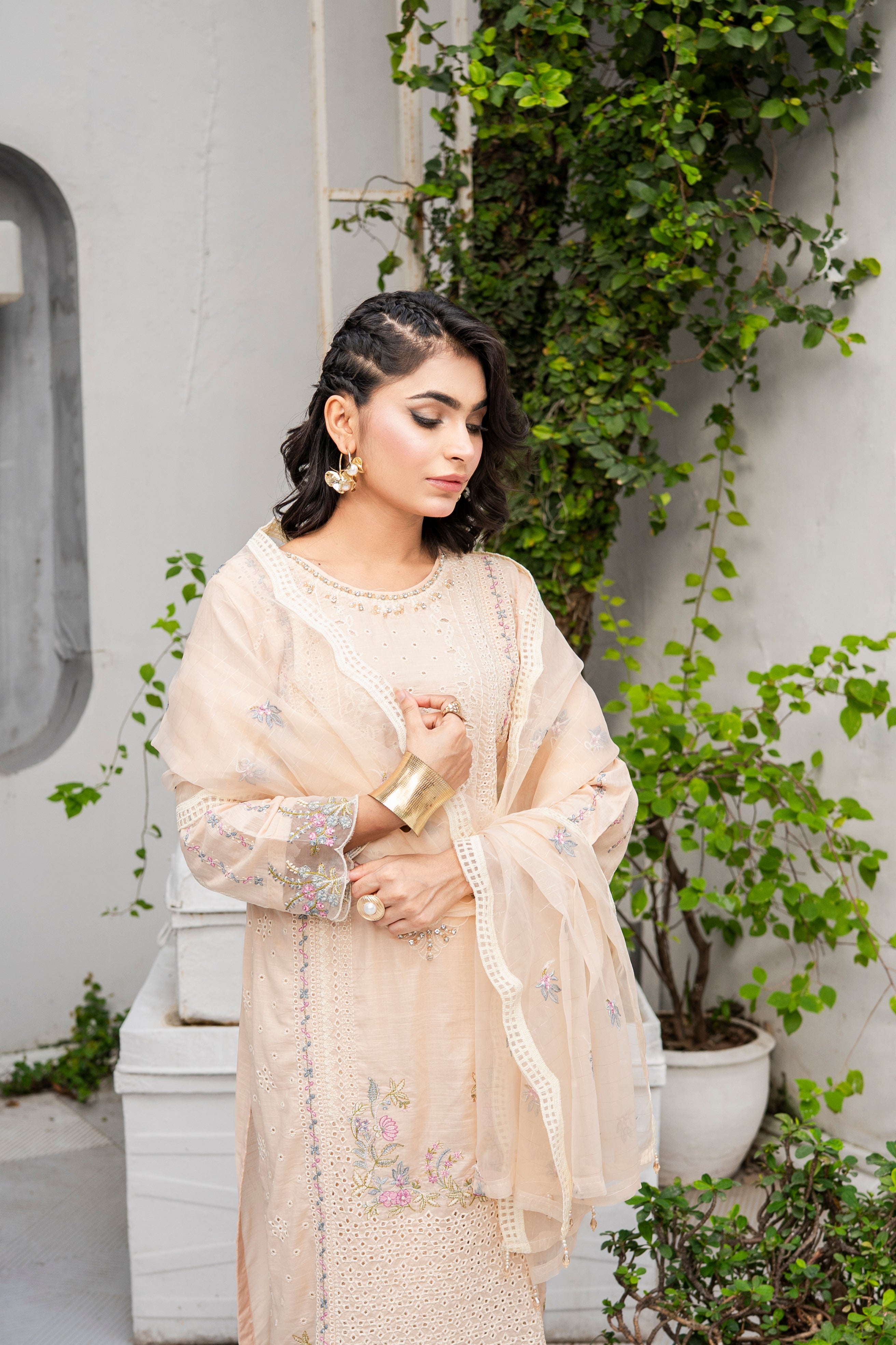 SHAHZADI LUXURY COLLECTION