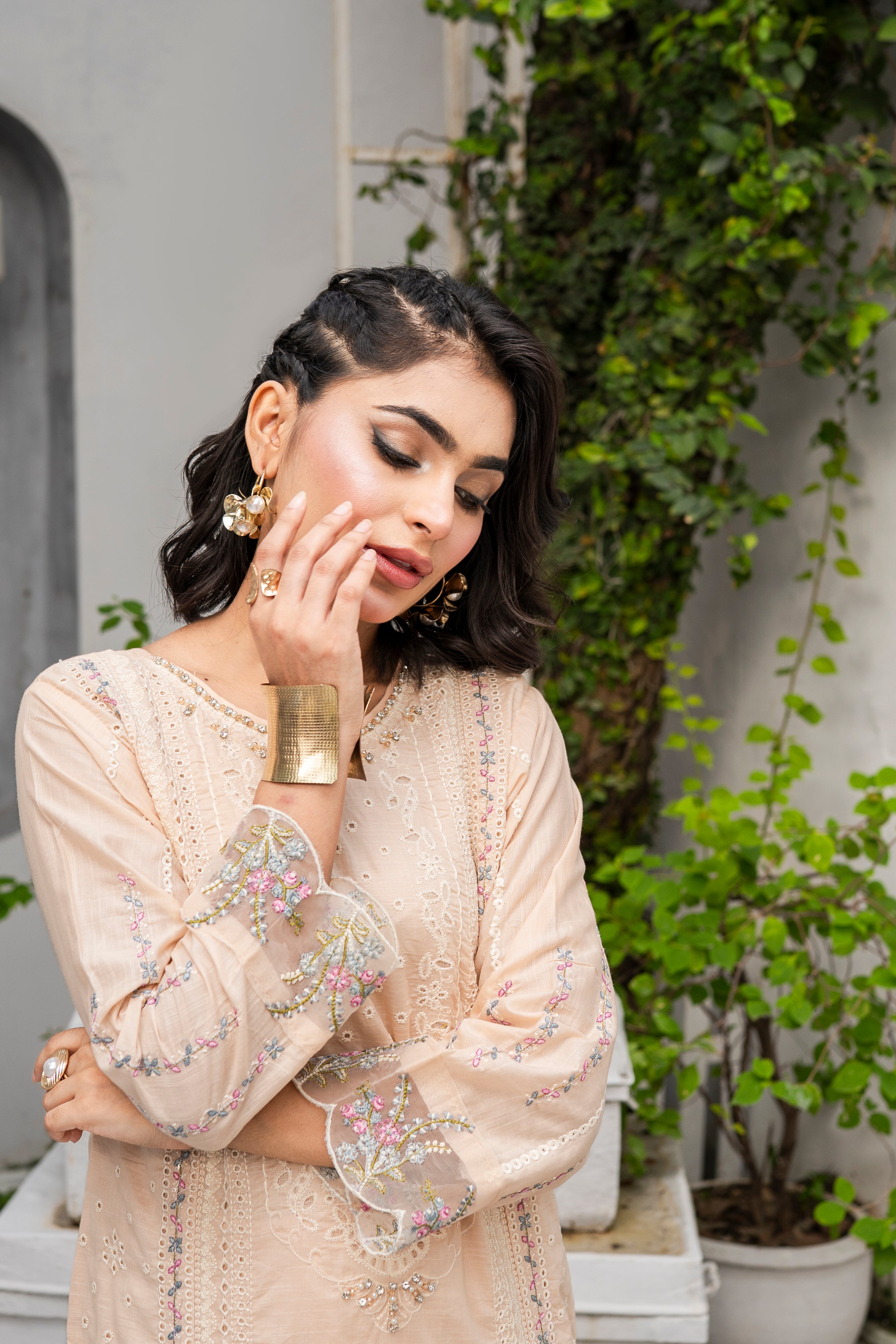 SHAHZADI LUXURY COLLECTION