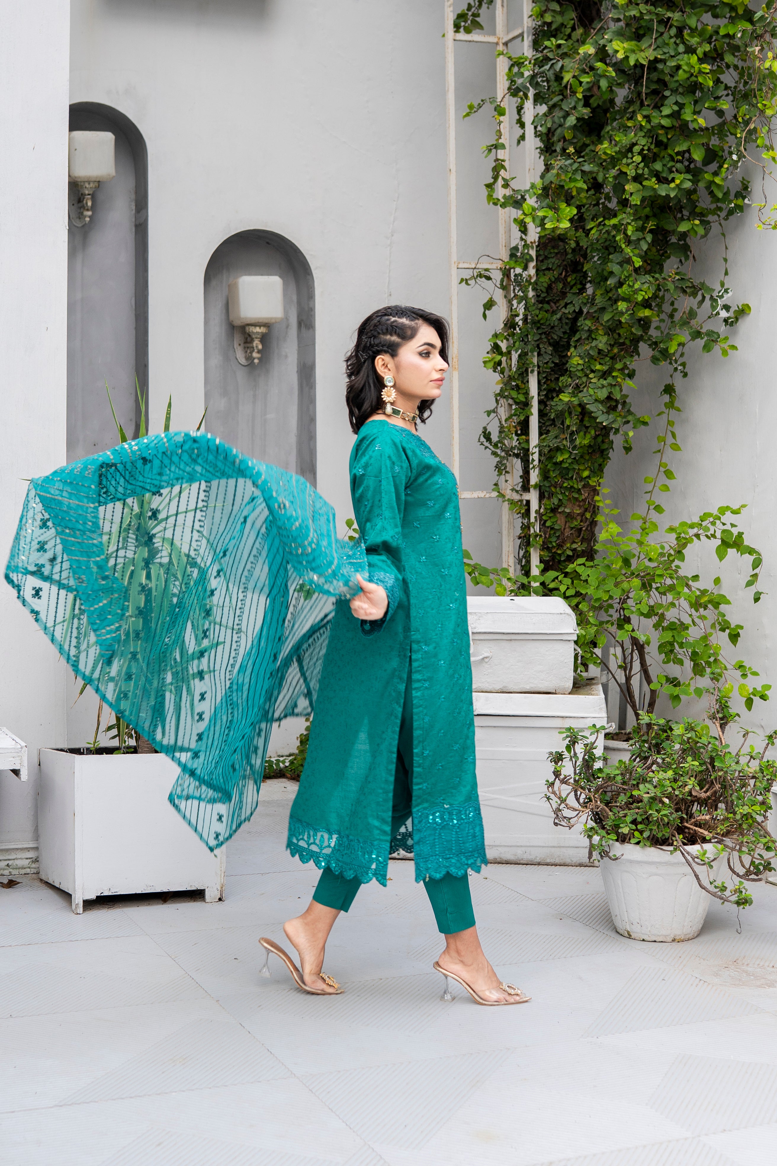 SHAHZADI LUXURY COLLECTION