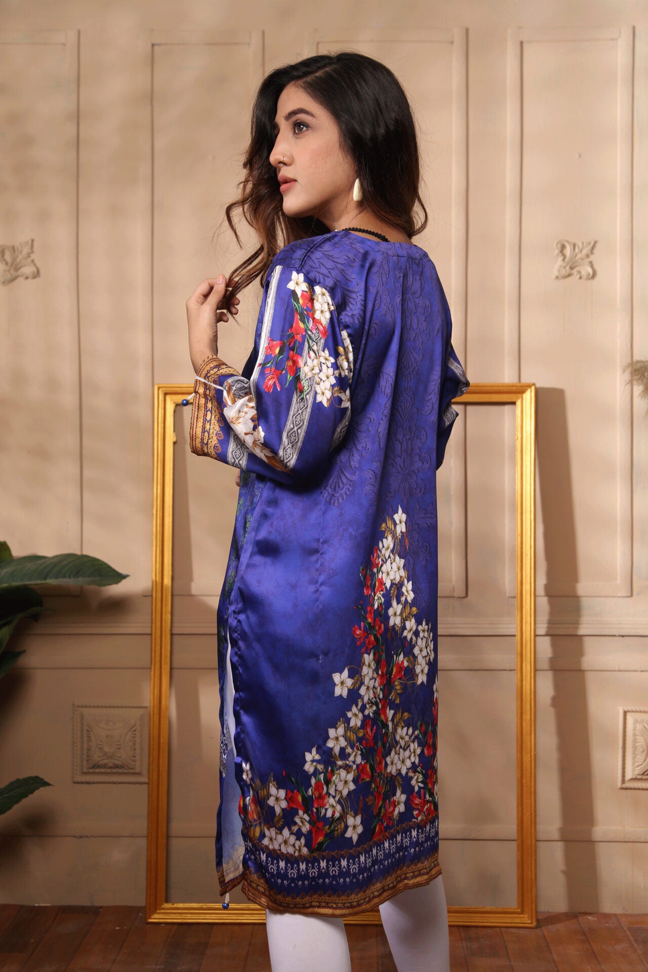 Charmeuse Silk Stitched Kurti-001